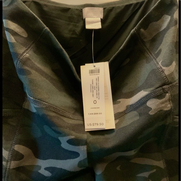 NWT Size 0 Chico’s Zenergy So Slimming Pima Cotton Grey Camo Pocket Legging - Picture 6 of 8